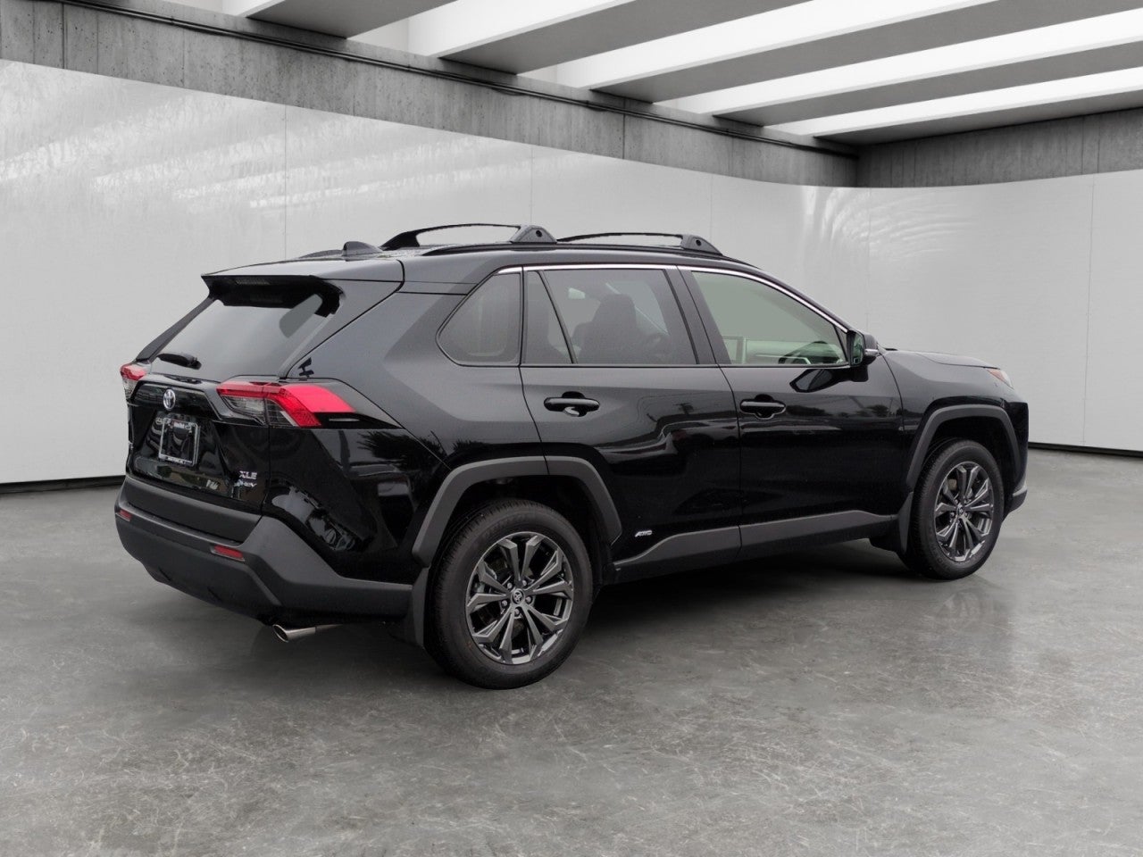 2025 Toyota RAV4 Hybrid XLE Premium
