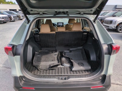 2023 Toyota RAV4 Hybrid XLE Premium