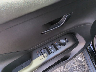 2027 Hyundai KONA SE FWD