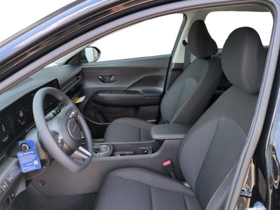 2027 Hyundai KONA SE FWD