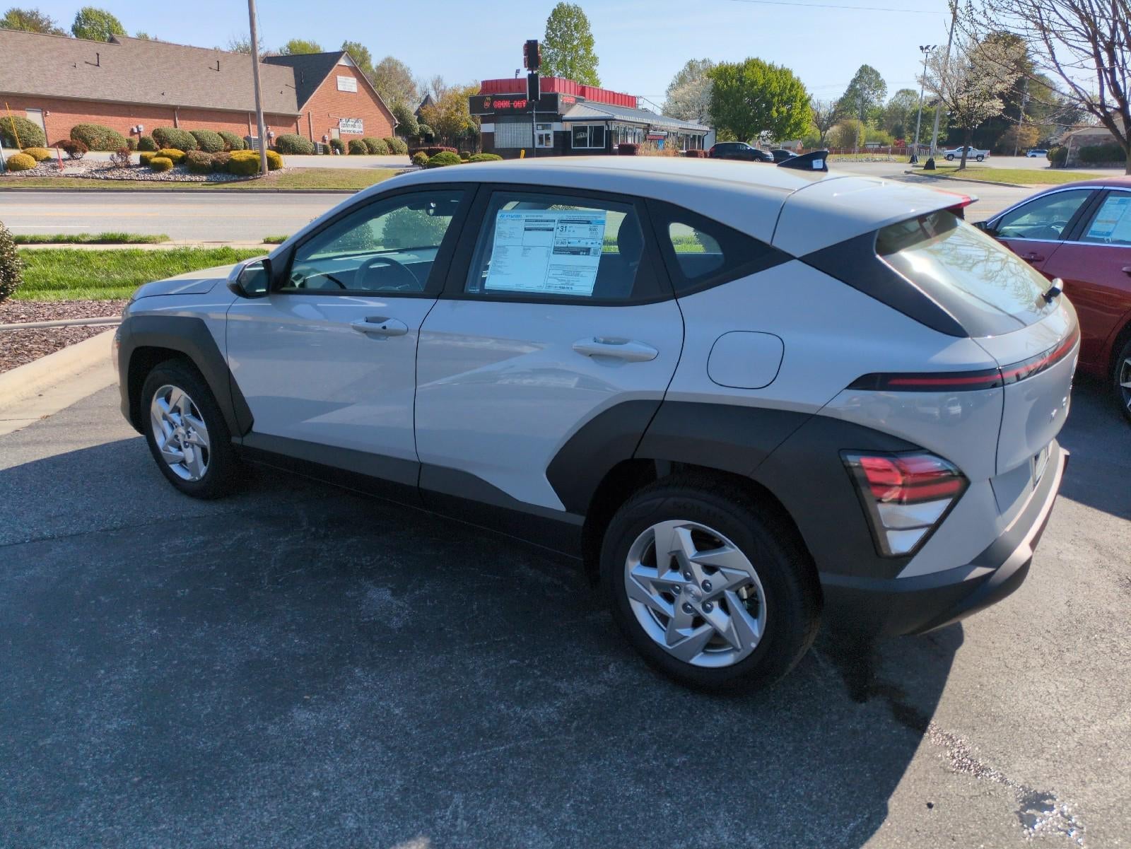 2026 Hyundai KONA SE FWD