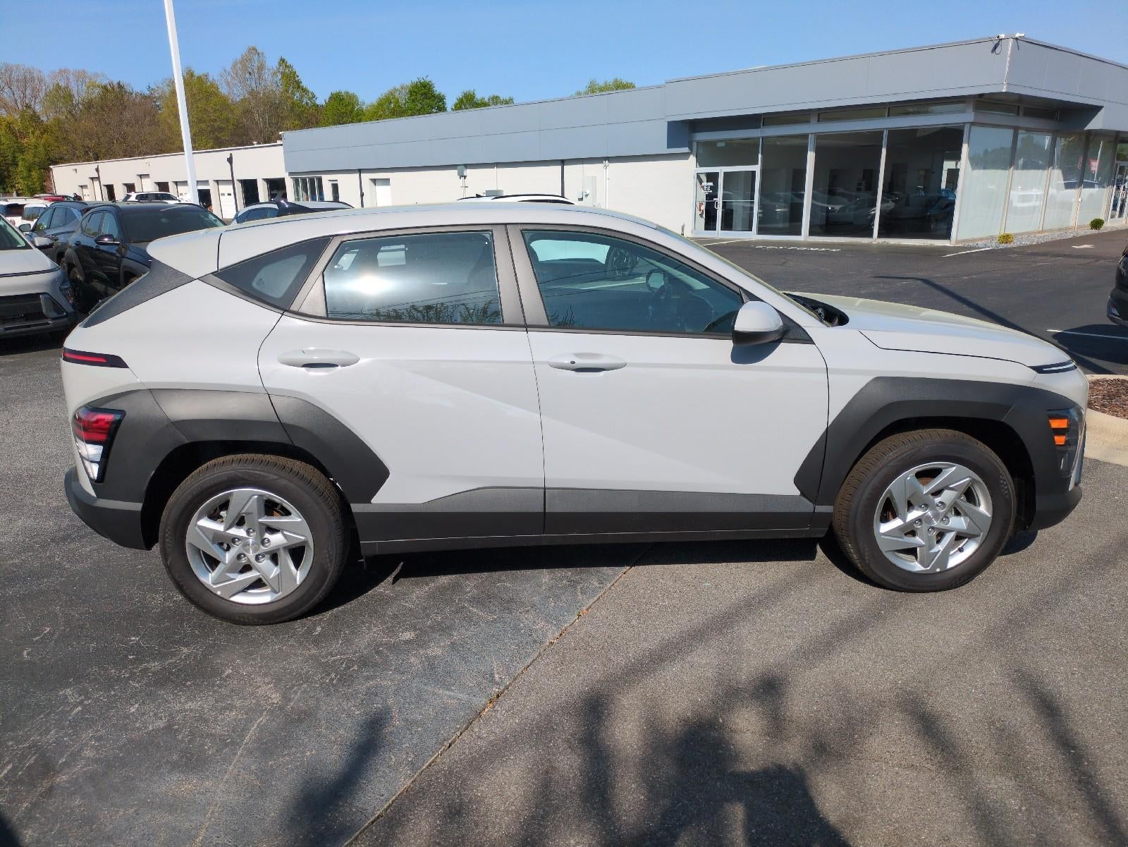 2026 Hyundai KONA SE FWD