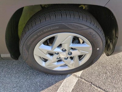 2026 Hyundai KONA SE FWD