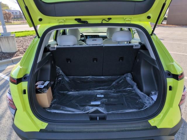 2026 Hyundai KONA SE FWD