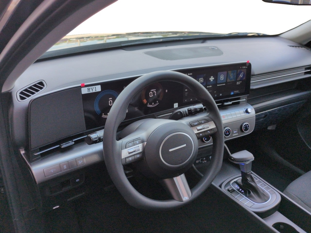2027 Hyundai KONA SE FWD