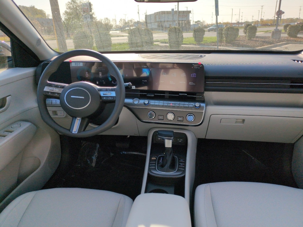 2026 Hyundai KONA SE FWD