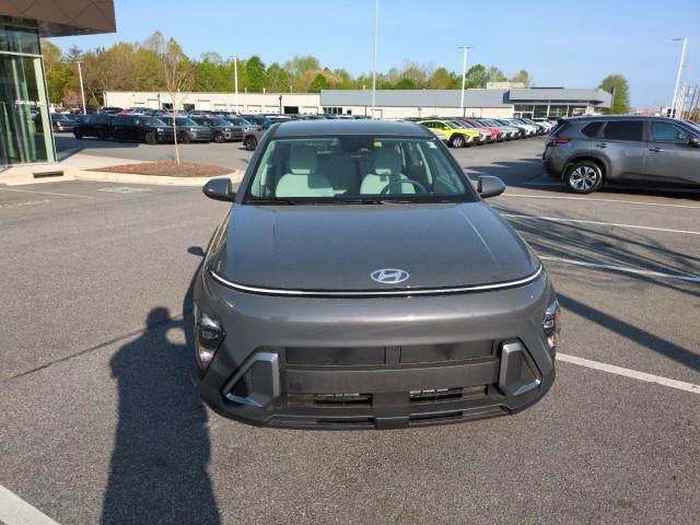 2026 Hyundai KONA SE FWD