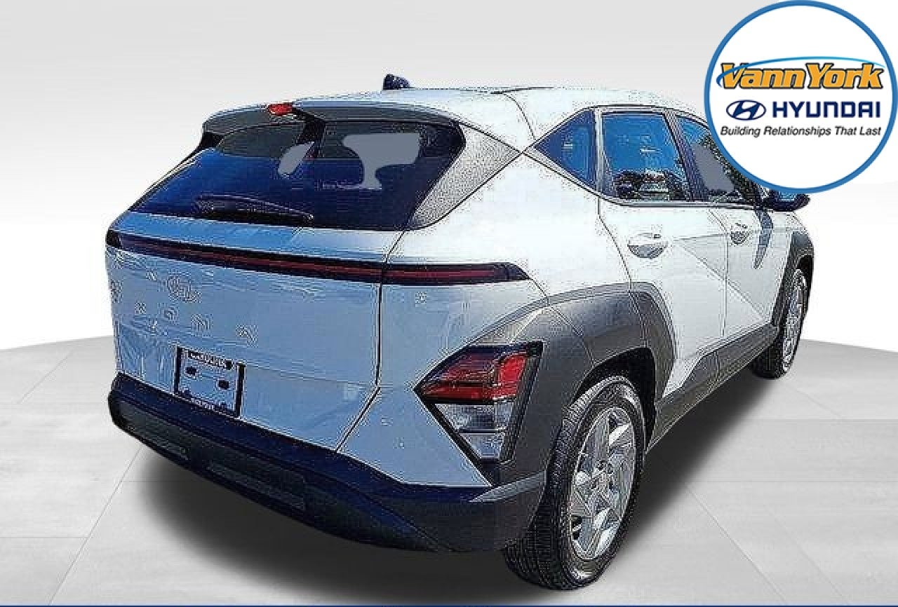 2026 Hyundai KONA SE