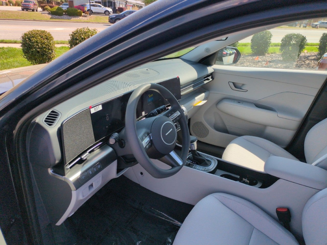 2026 Hyundai KONA SE FWD