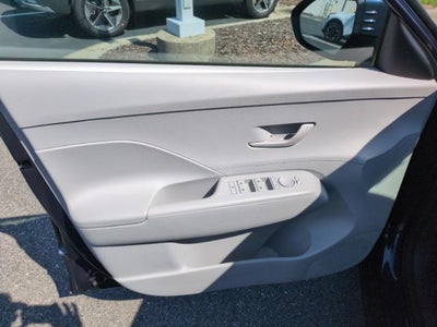 2026 Hyundai KONA SE FWD