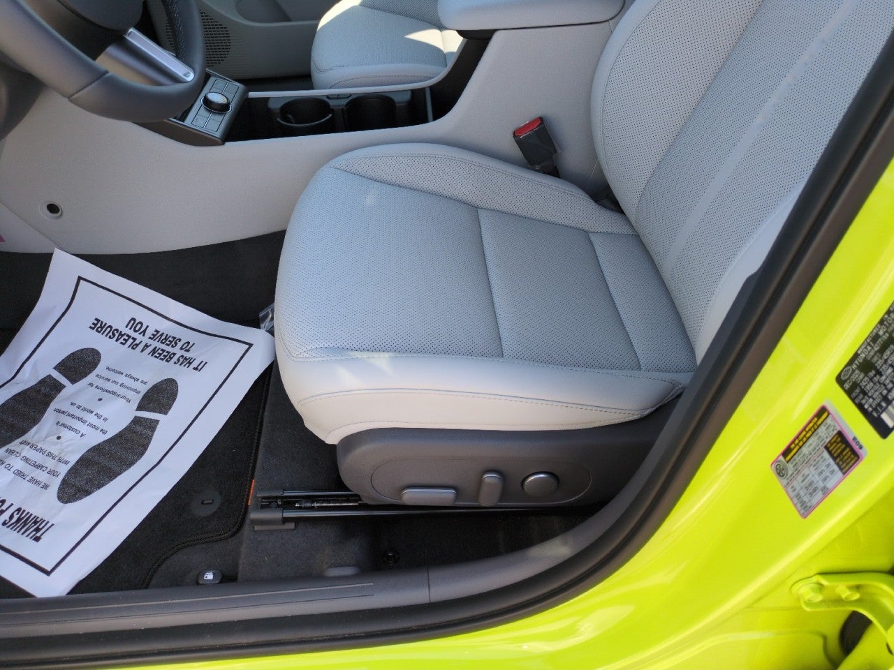 2026 Hyundai KONA SEL Premium FWD