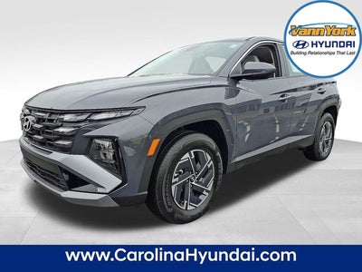 2026 Hyundai TUCSON HYBRID Blue SE