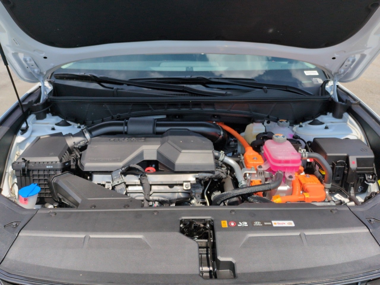 2026 Hyundai TUCSON HYBRID SEL AWD