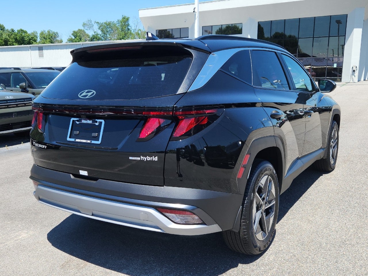 2026 Hyundai TUCSON HYBRID SEL AWD
