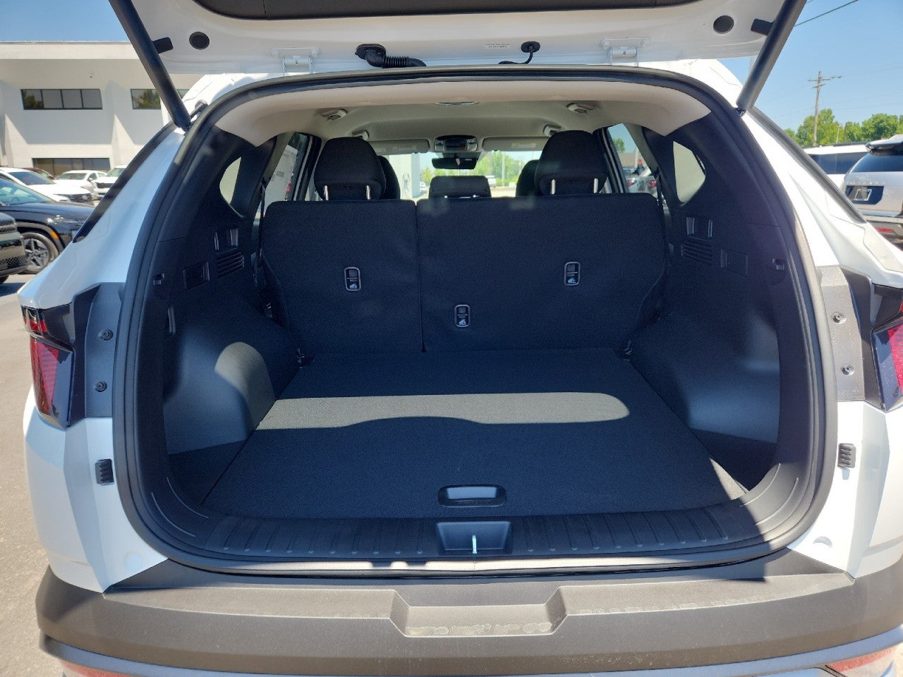 2026 Hyundai TUCSON HYBRID SEL AWD