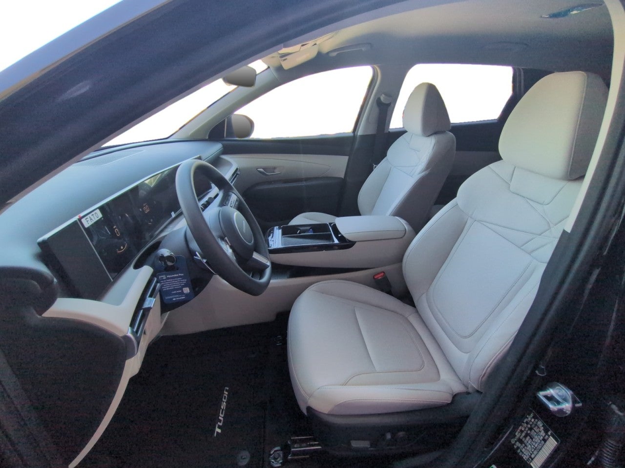 2026 Hyundai TUCSON HYBRID SEL AWD