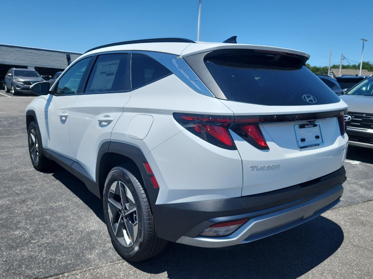 2026 Hyundai TUCSON HYBRID SEL AWD
