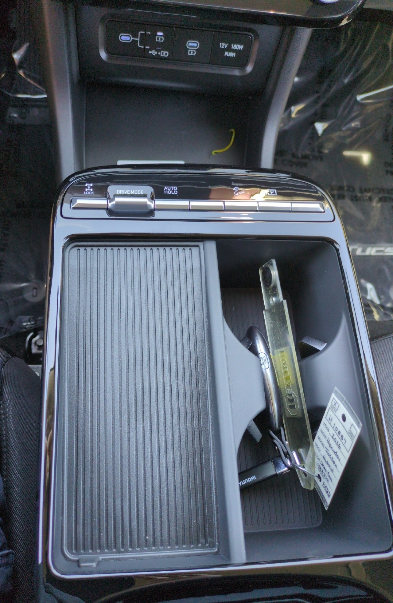2026 Hyundai TUCSON HYBRID SEL AWD