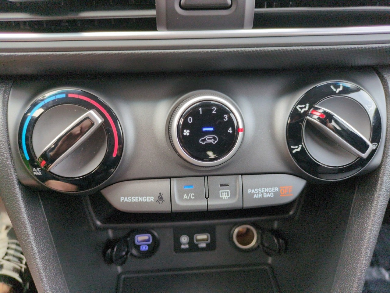 2020 Hyundai KONA SE