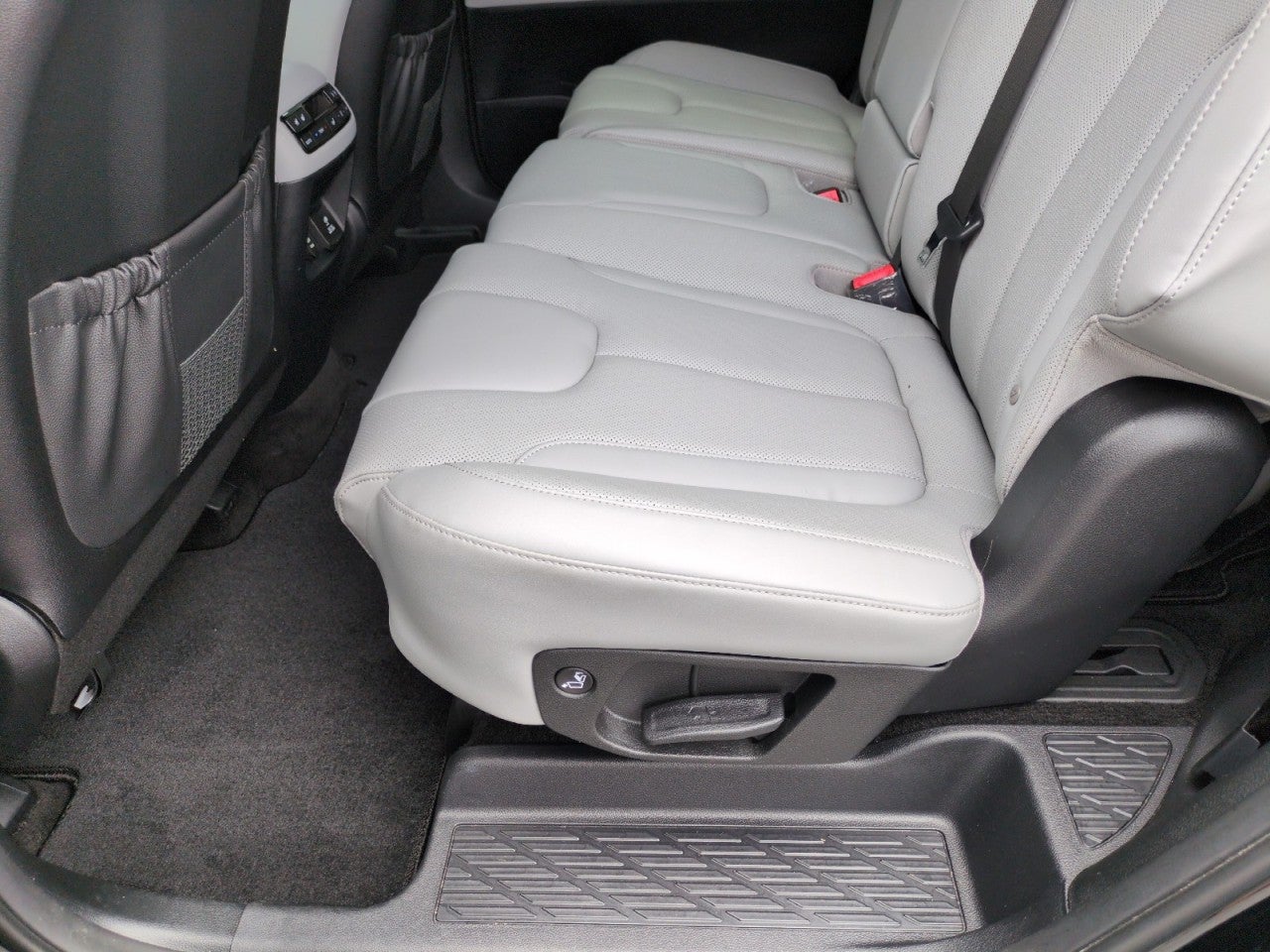 2025 Hyundai PALISADE SEL Premium 8P
