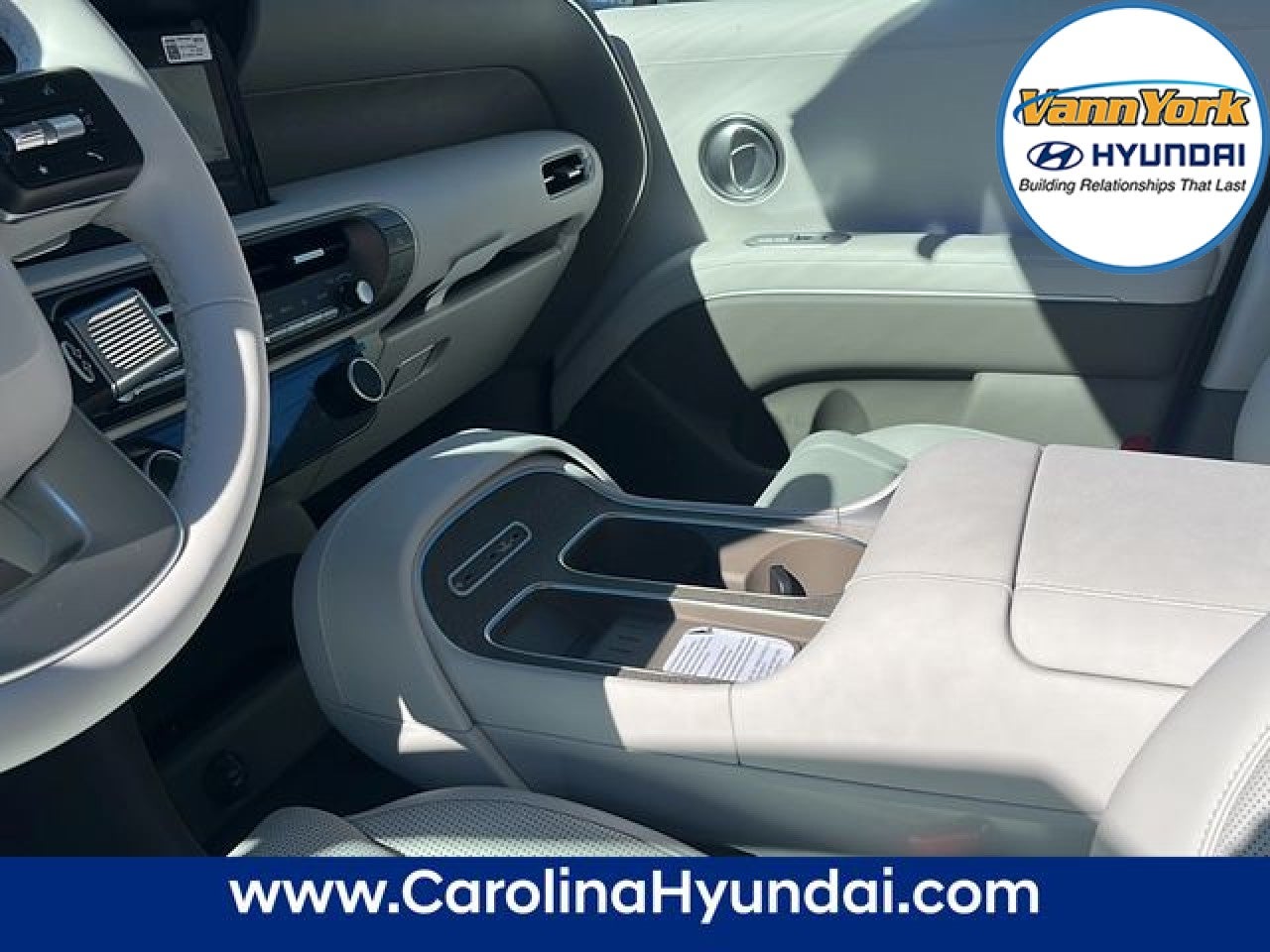 2026 Hyundai PALISADE HYBRID Blue SEL Premium 8P