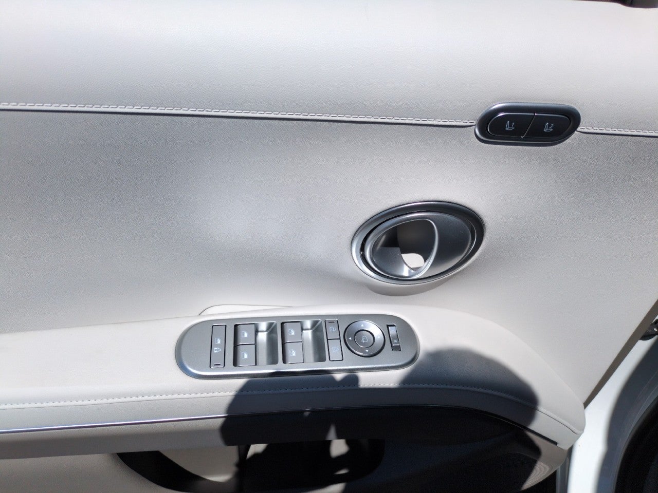 2026 Hyundai PALISADE HYBRID SEL Premium 8P