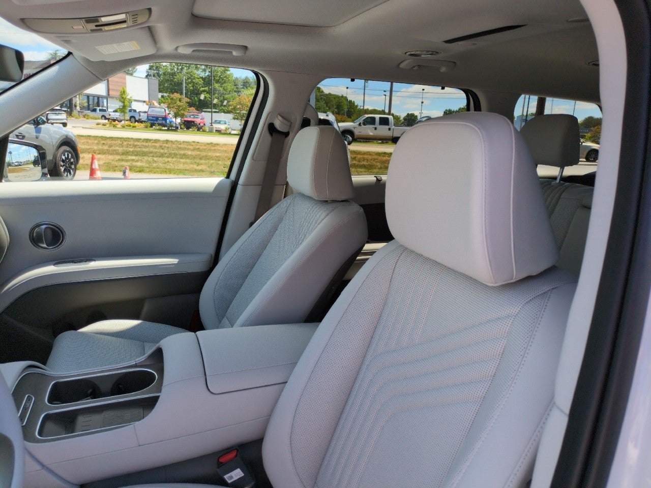 2026 Hyundai PALISADE HYBRID SEL Premium 8P