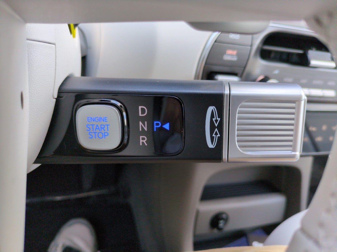 2026 Hyundai PALISADE HYBRID SEL Premium 8P