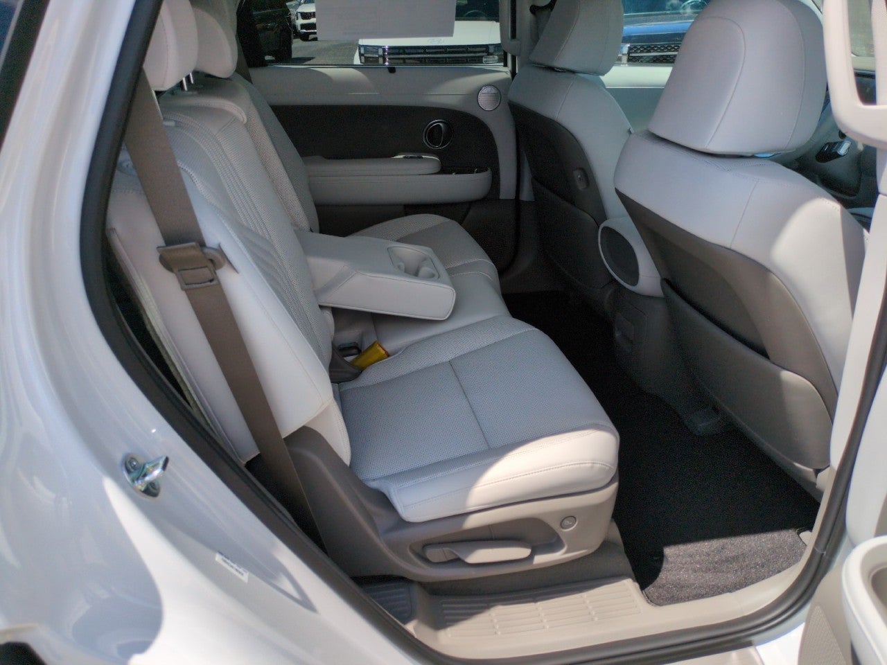 2026 Hyundai PALISADE HYBRID SEL Premium 8P