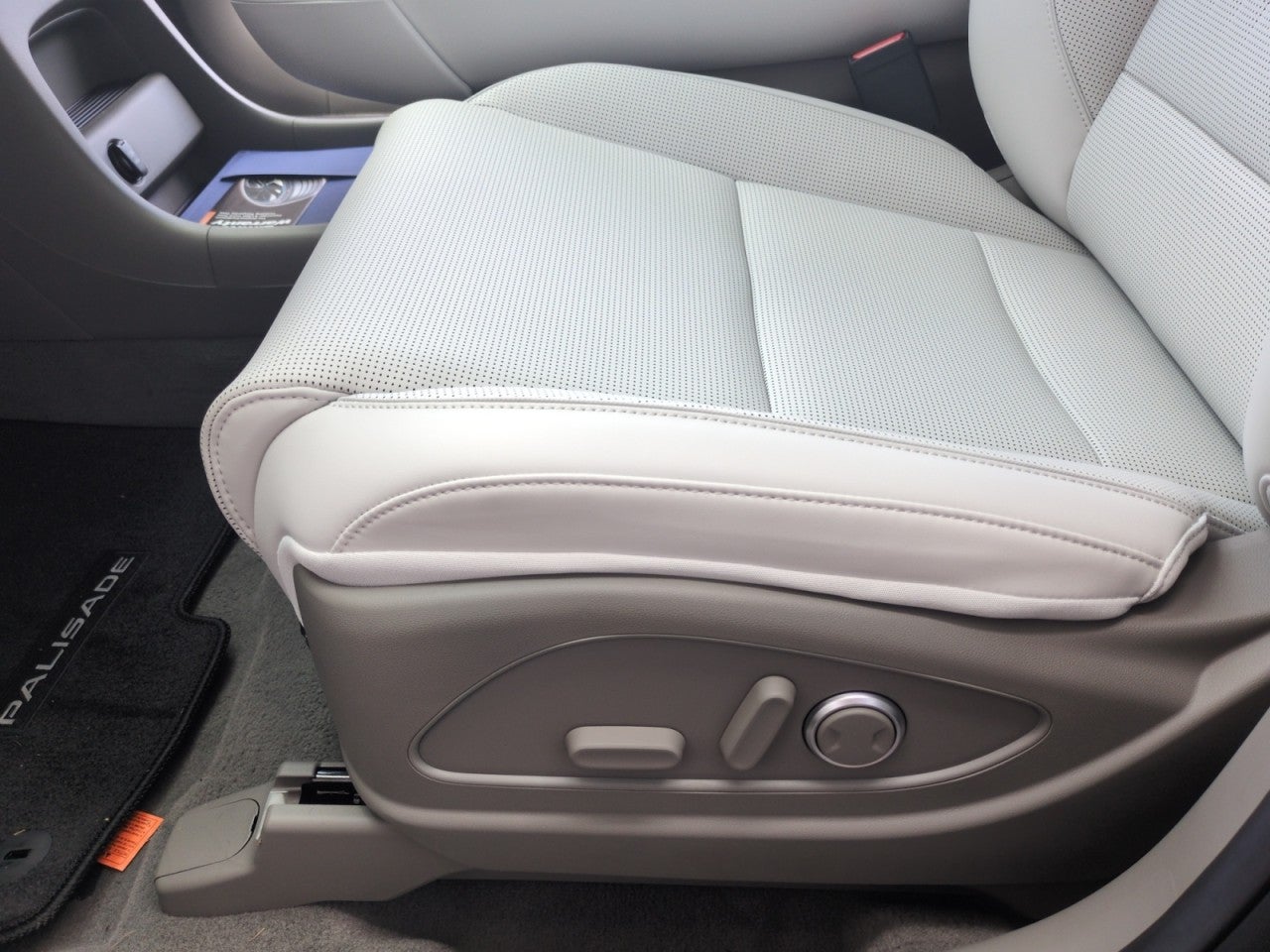 2027 Hyundai PALISADE SEL FWD