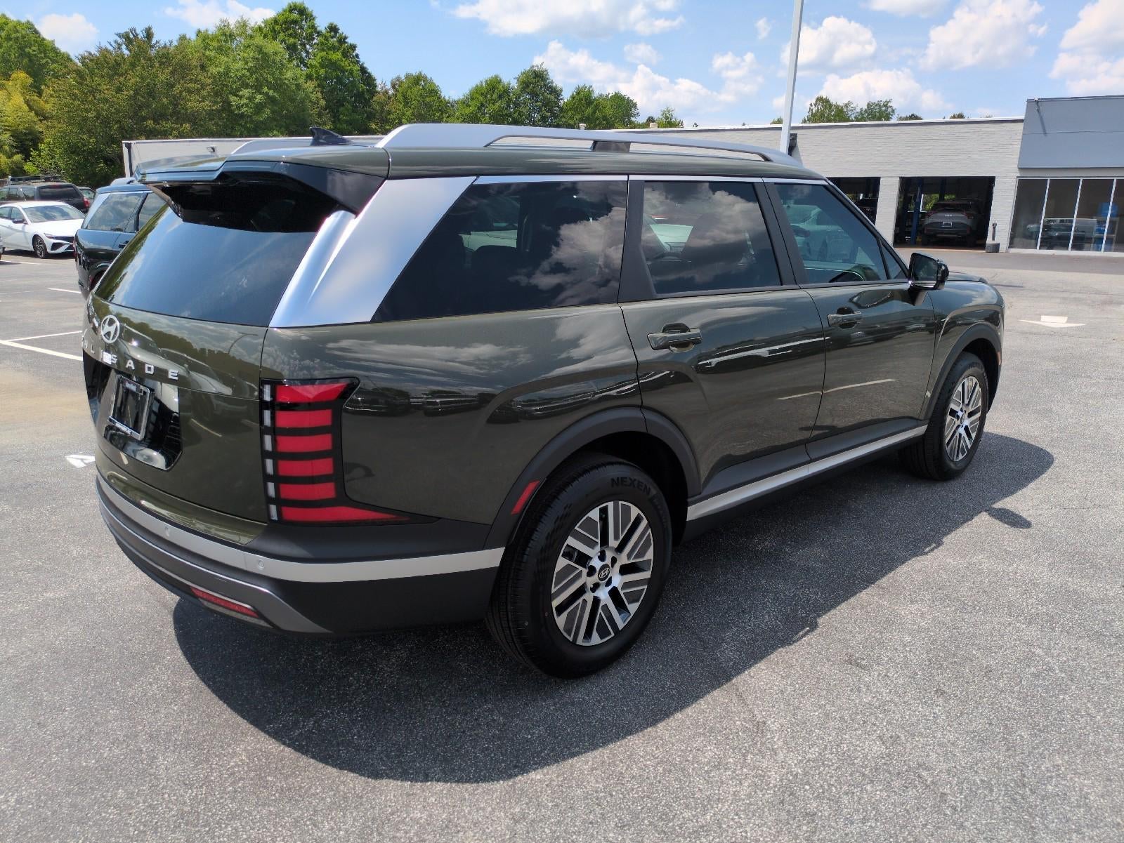 2026 Hyundai PALISADE HYBRID Blue SEL 8P