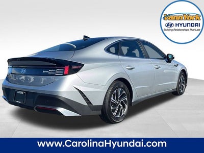 2026 Hyundai SONATA HYBRID Blue