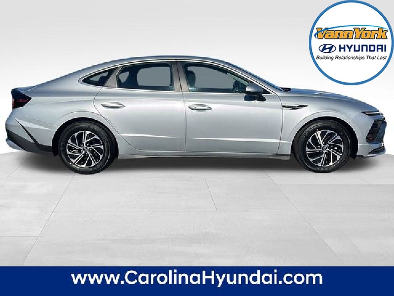 2026 Hyundai SONATA HYBRID Blue