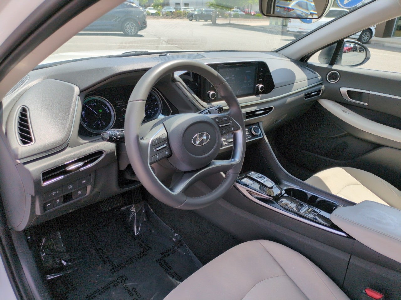 2022 Hyundai SONATA HYBRID SEL