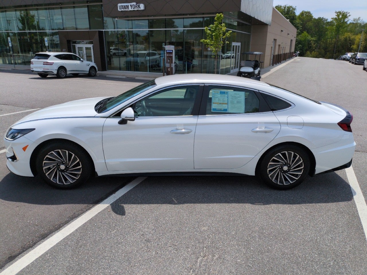 2022 Hyundai SONATA HYBRID SEL