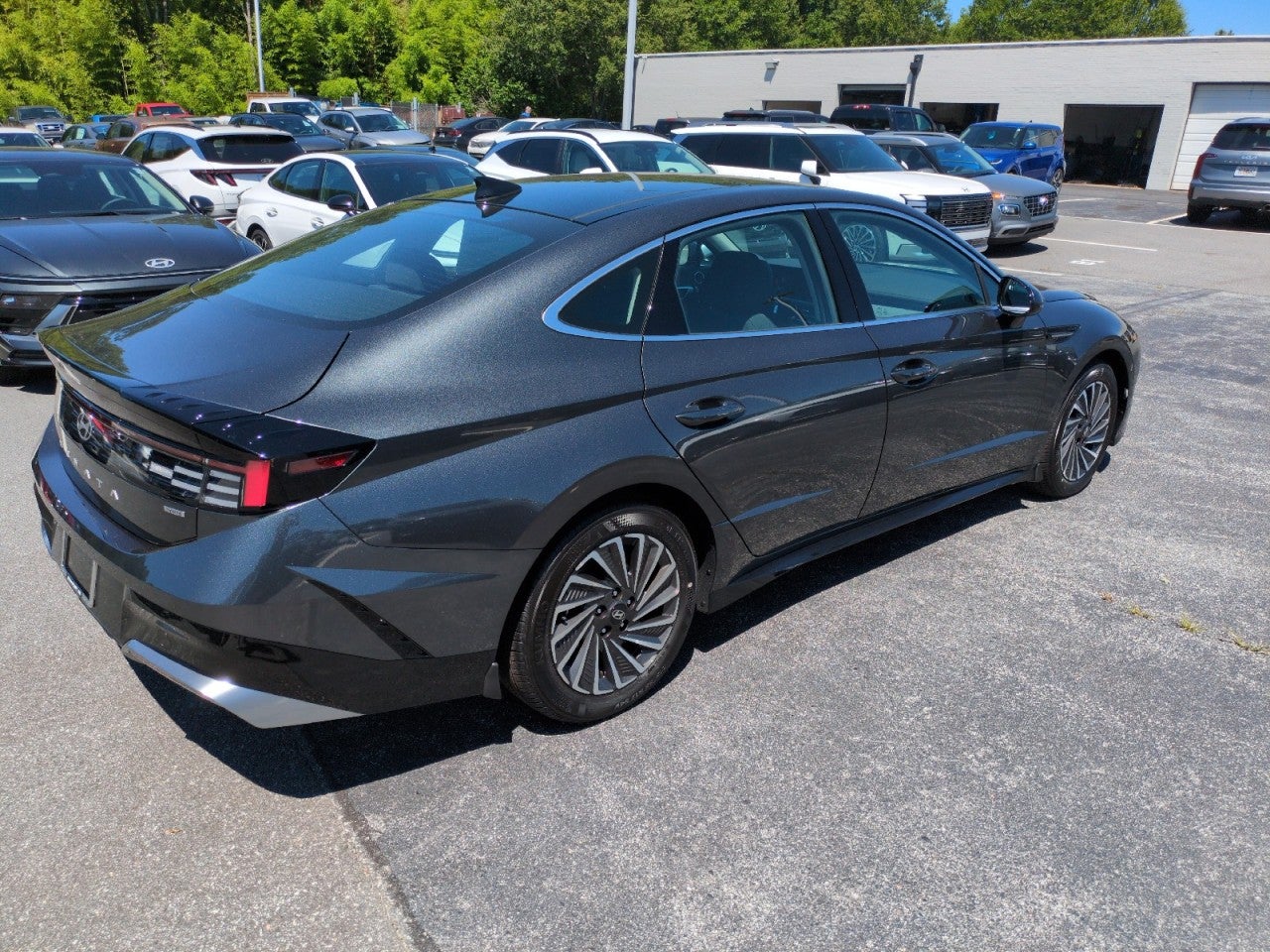2026 Hyundai SONATA HYBRID SEL