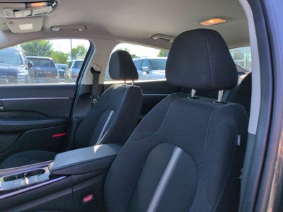 2022 Hyundai SONATA HYBRID SEL