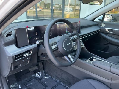 2025 Hyundai SONATA HYBRID SEL