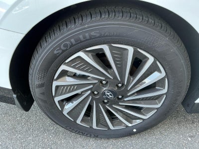 2025 Hyundai SONATA HYBRID SEL
