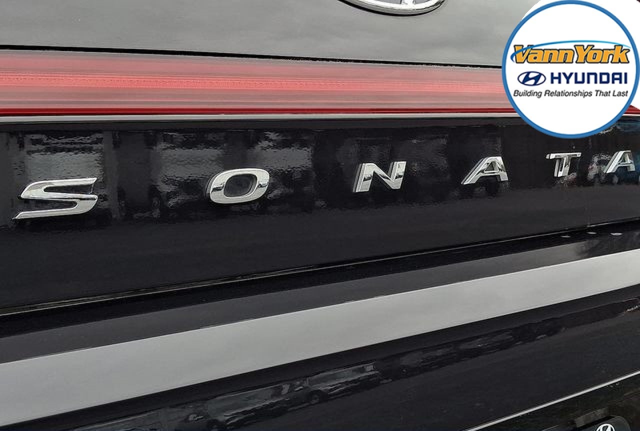 2023 Hyundai SONATA HYBRID SEL