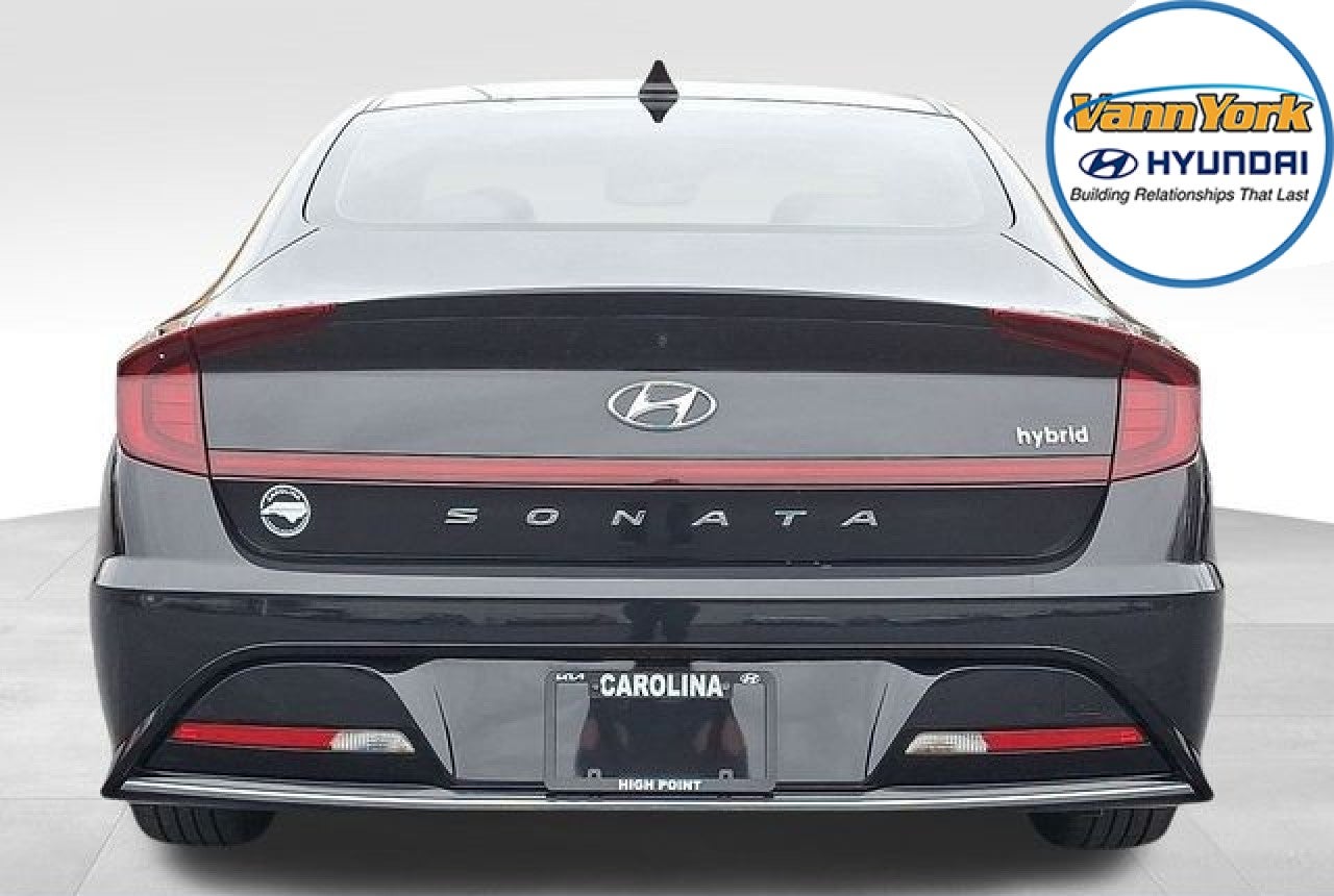 2023 Hyundai SONATA HYBRID SEL
