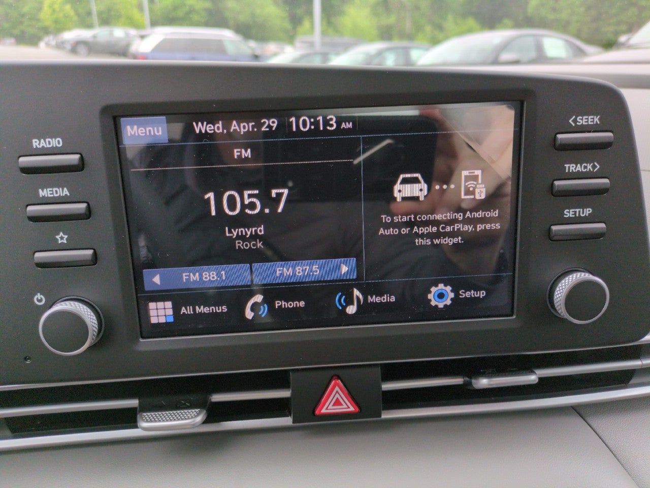 2026 Hyundai ELANTRA SE