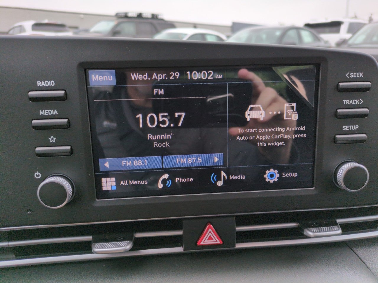 2026 Hyundai ELANTRA SE