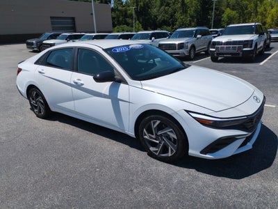 2025 Hyundai ELANTRA SEL Sport