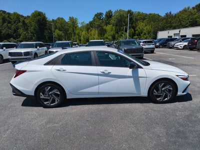 2025 Hyundai ELANTRA SEL Sport