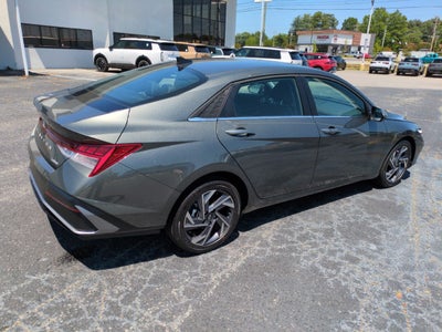 2026 Hyundai ELANTRA Limited