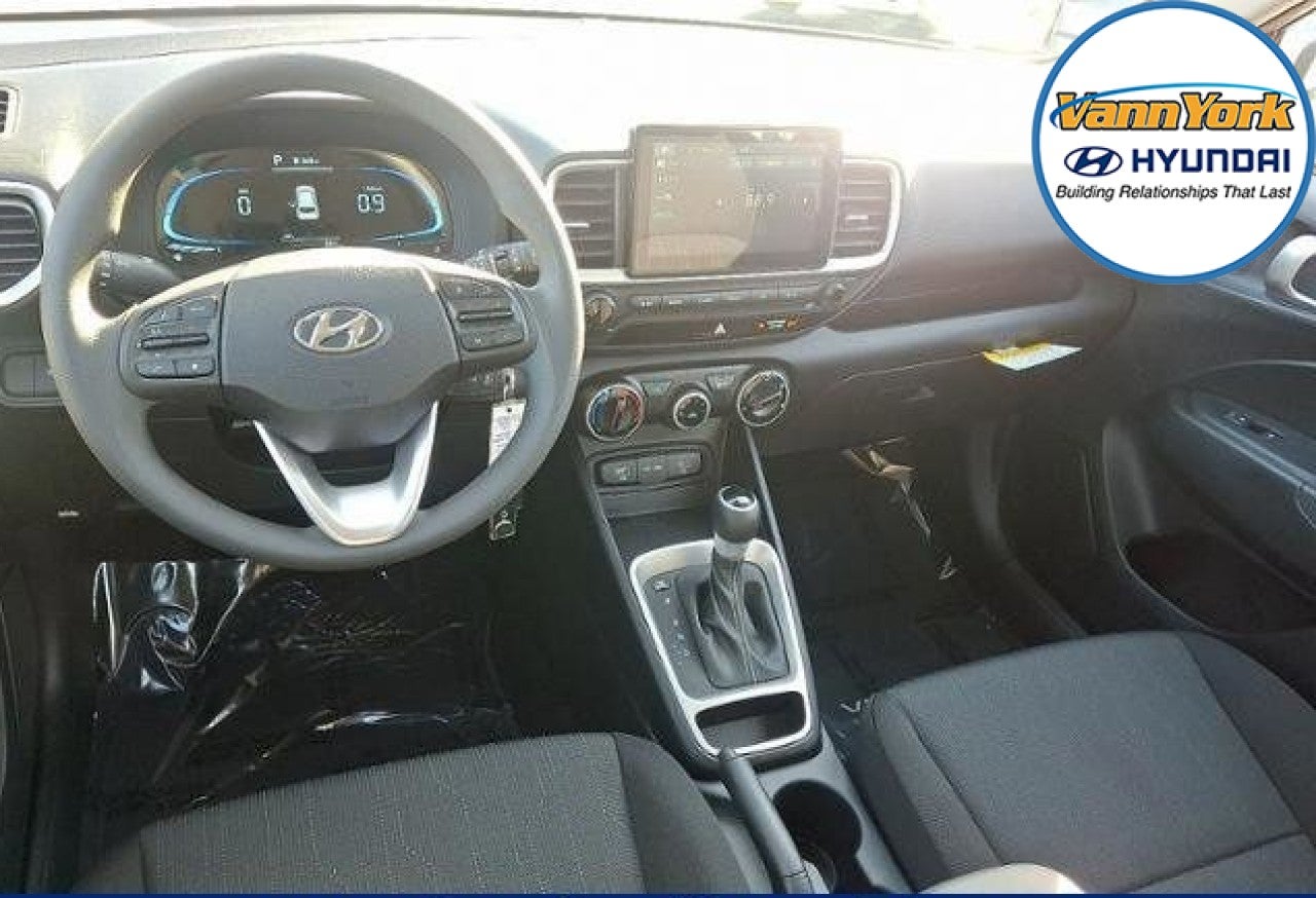 2026 Hyundai VENUE SE
