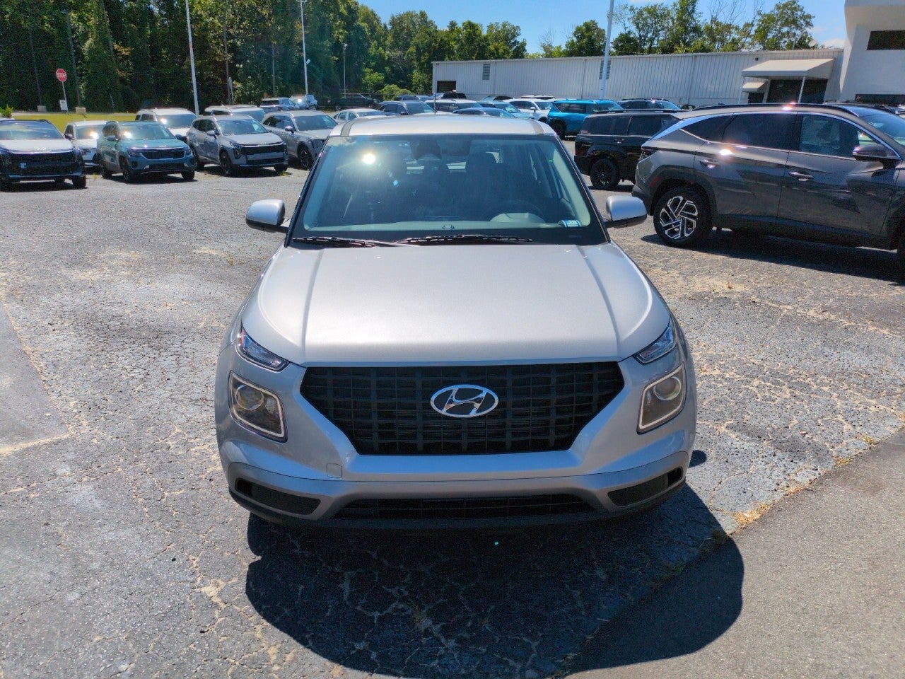2026 Hyundai VENUE SE
