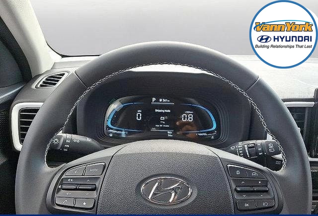 2025 Hyundai VENUE Limited