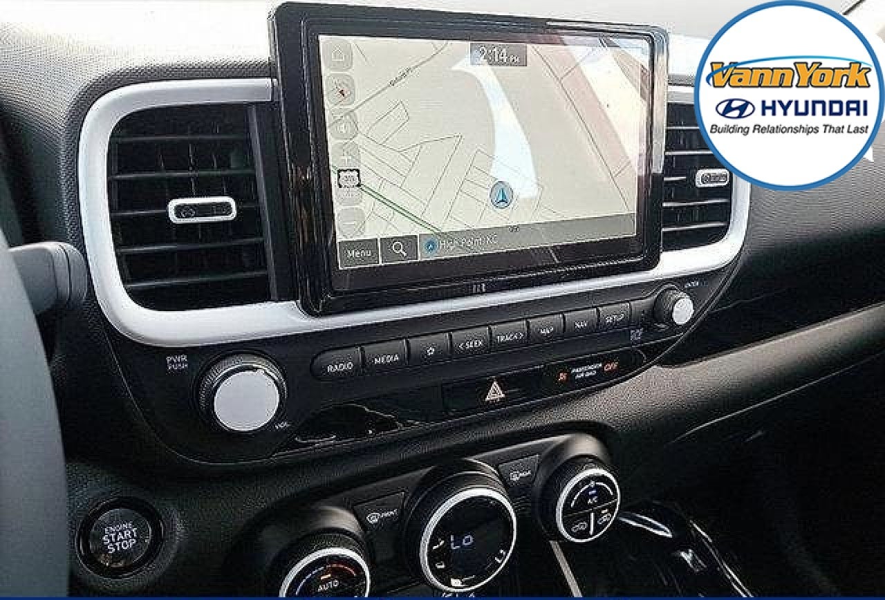 2025 Hyundai VENUE Limited